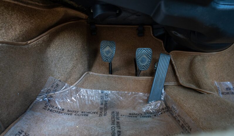 								1975 Porsche 911S Coupe full									