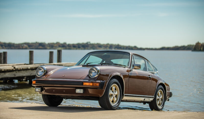 								1975 Porsche 911S Coupe full									