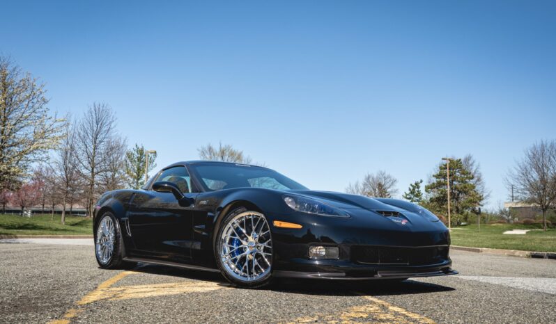 								2010 Chevrolet Corvette ZR1 3ZR full									