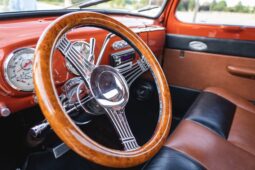 										1952 Ford F-1 Pickup full									