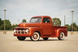 										1952 Ford F-1 Pickup full									