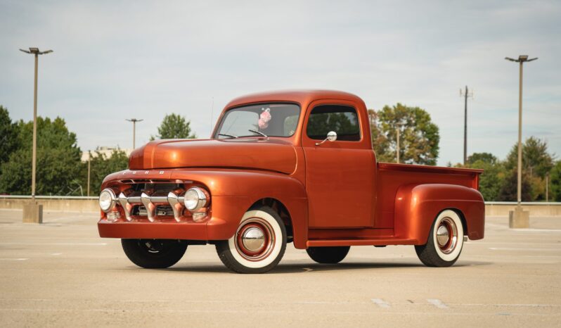 								1952 Ford F-1 Pickup full									