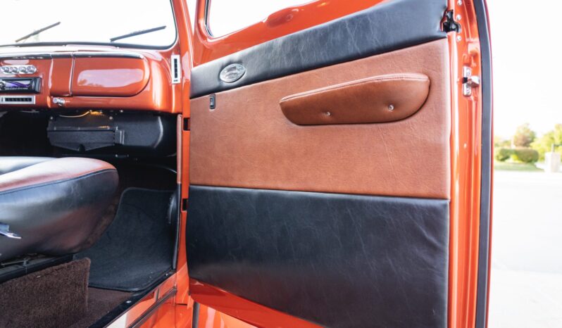 								1952 Ford F-1 Pickup full									