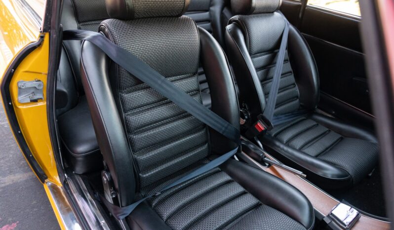 								1969 Alfa Romeo GTV 1750 full									