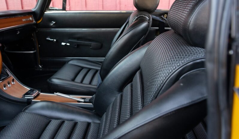 								1969 Alfa Romeo GTV 1750 full									