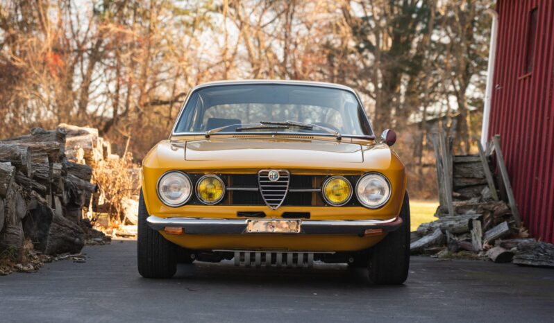 								1969 Alfa Romeo GTV 1750 full									
