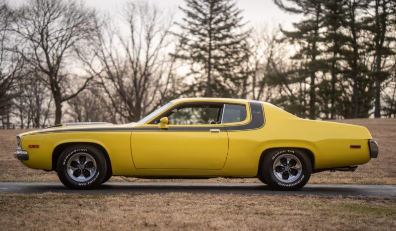 								1973 Plymouth Road Runner 4-Speed full									
