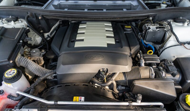 								2008 Land Rover Range Rover HSE full									