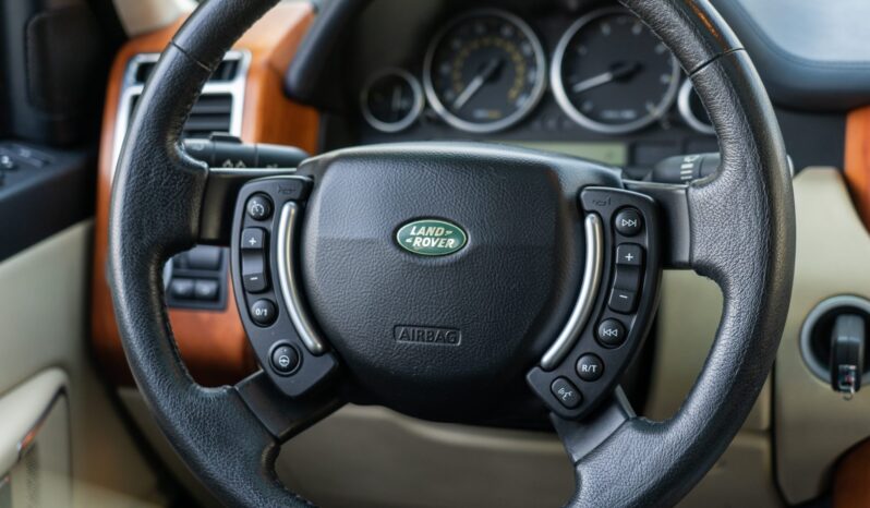 								2008 Land Rover Range Rover HSE full									