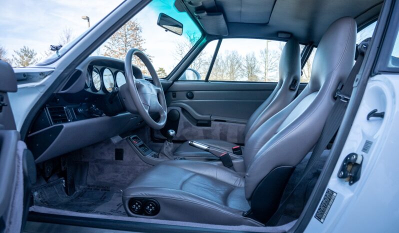 								1997 Porsche 911 Carrera 4S Coupe full									