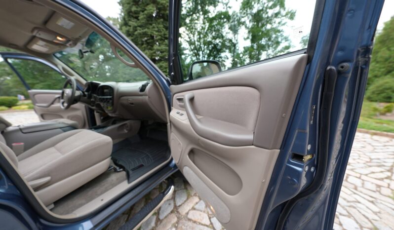 								2006 Toyota Tundra Double Cab SR5 TRD 4×4 V8 full									