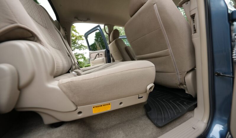 								2006 Toyota Tundra Double Cab SR5 TRD 4×4 V8 full									