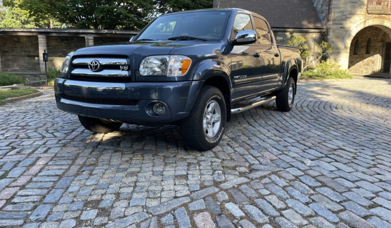 								2006 Toyota Tundra Double Cab SR5 TRD 4×4 V8 full									