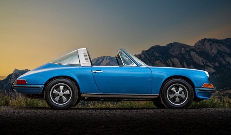 								1969 Porsche 911E Targa full									