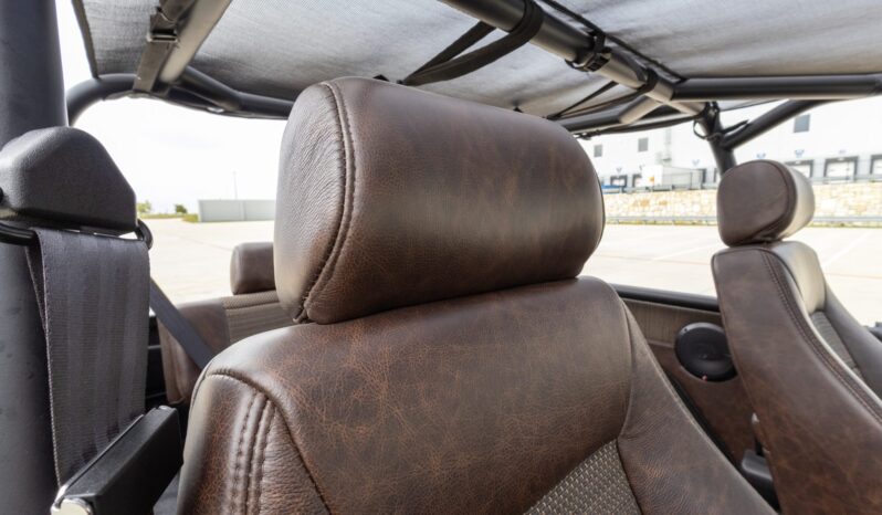 								1968 Ford Bronco 6-Speed full									