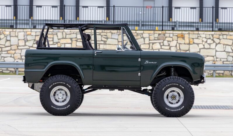 								1968 Ford Bronco 6-Speed full									