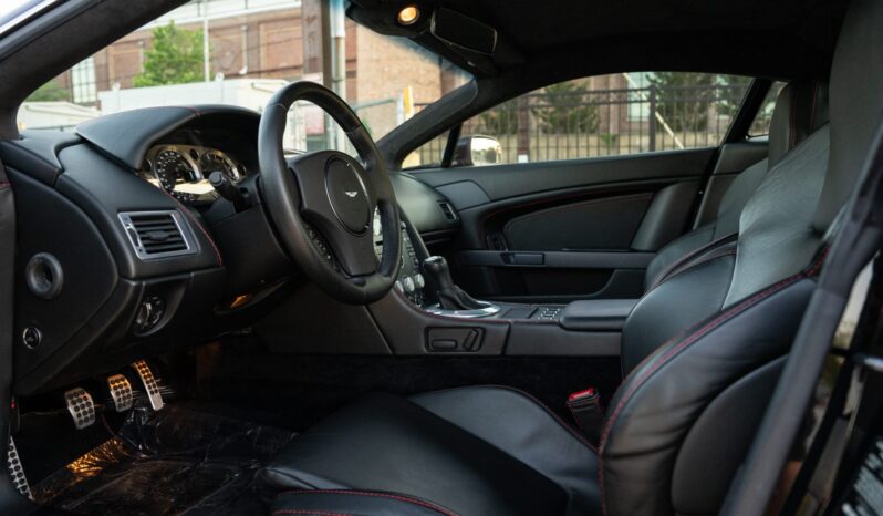 								2006 Aston Martin V8 Vantage 6-Speed full									