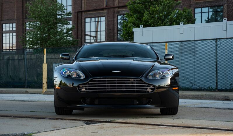								2006 Aston Martin V8 Vantage 6-Speed full									