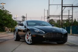 										2006 Aston Martin V8 Vantage 6-Speed full									