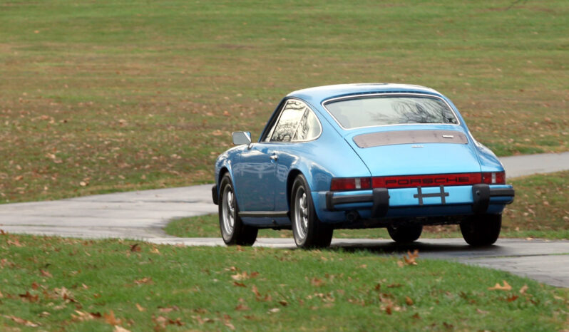 								1974 Porsche 911 Coupe full									