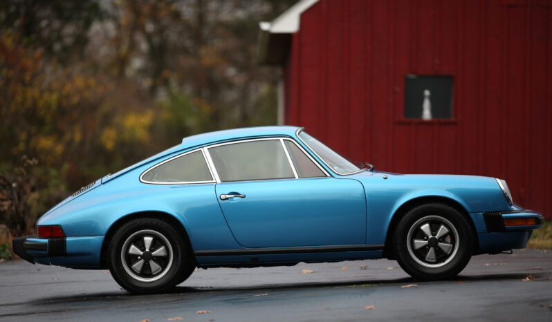 								1974 Porsche 911 Coupe full									