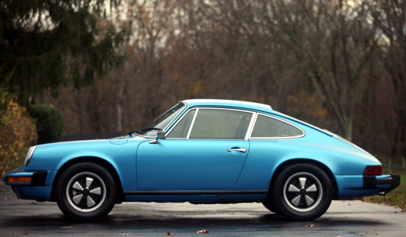 								1974 Porsche 911 Coupe full									