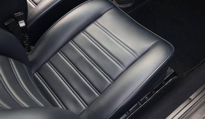 								1974 Porsche 911 Coupe full									