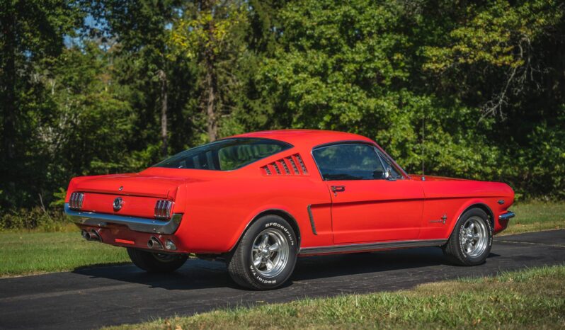 								1965 Ford Mustang Fastback 4-Speed full									
