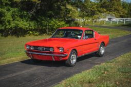 										1965 Ford Mustang Fastback 4-Speed full									