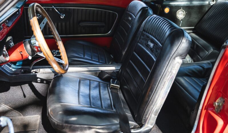 								1965 Ford Mustang Fastback 4-Speed full									