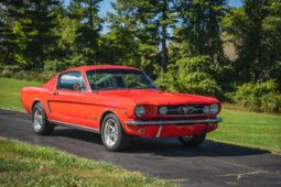 										1965 Ford Mustang Fastback 4-Speed full									
