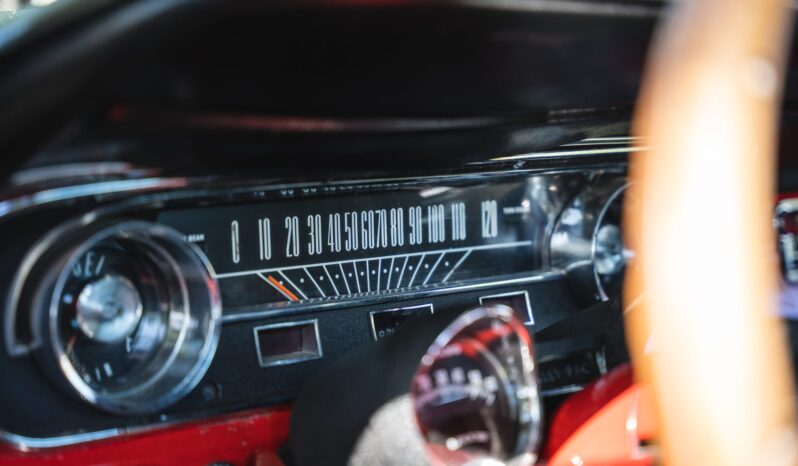 								1965 Ford Mustang Fastback 4-Speed full									