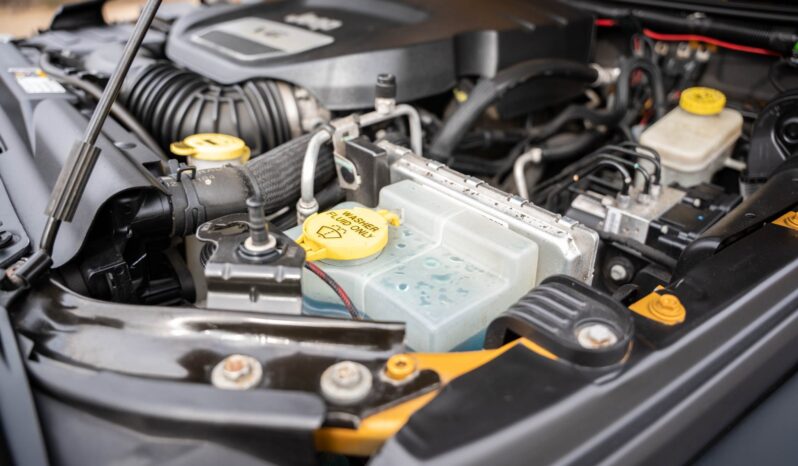 								2014 Jeep Wrangler Unlimited Sahara full									