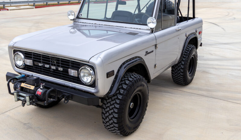 								1974 Ford Bronco 302 4-Speed full									