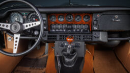 										1974 Jaguar E-Type Series III Roadster V12 4-Speed full									