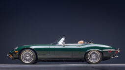 										1974 Jaguar E-Type Series III Roadster V12 4-Speed full									