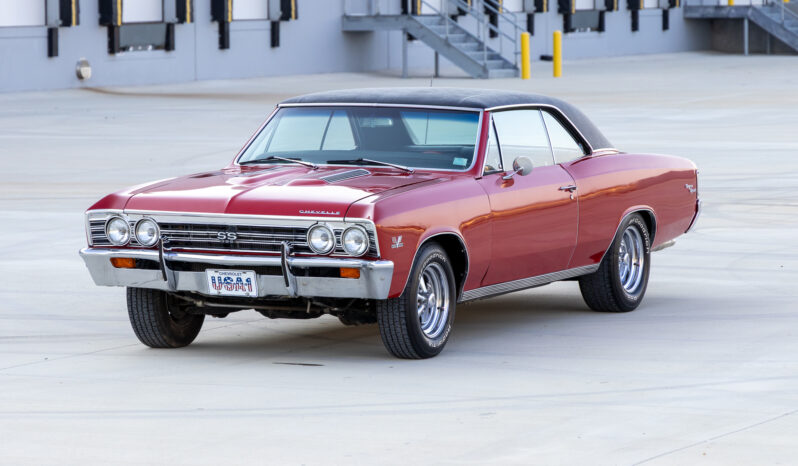 								1967 Chevrolet Chevelle Malibu 5-Speed full									