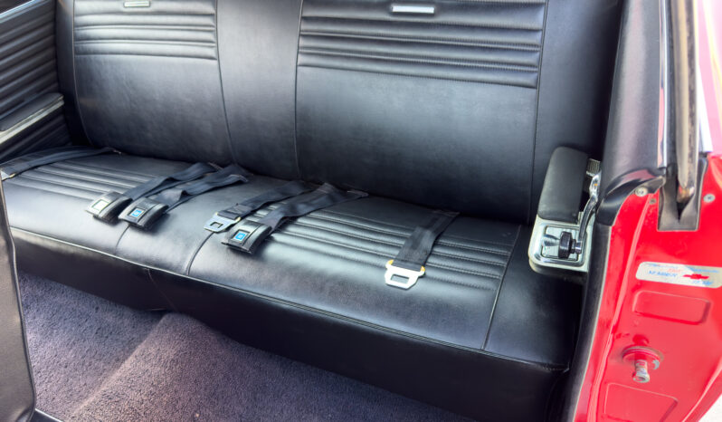 								1967 Chevrolet Chevelle Malibu 5-Speed full									