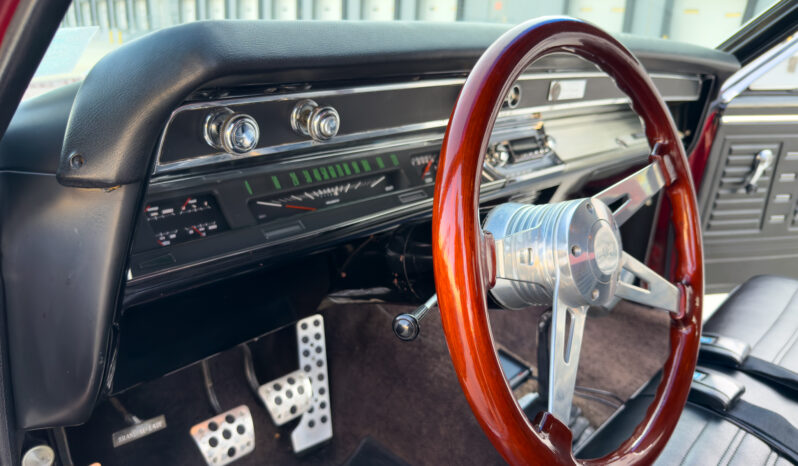 								1967 Chevrolet Chevelle Malibu 5-Speed full									