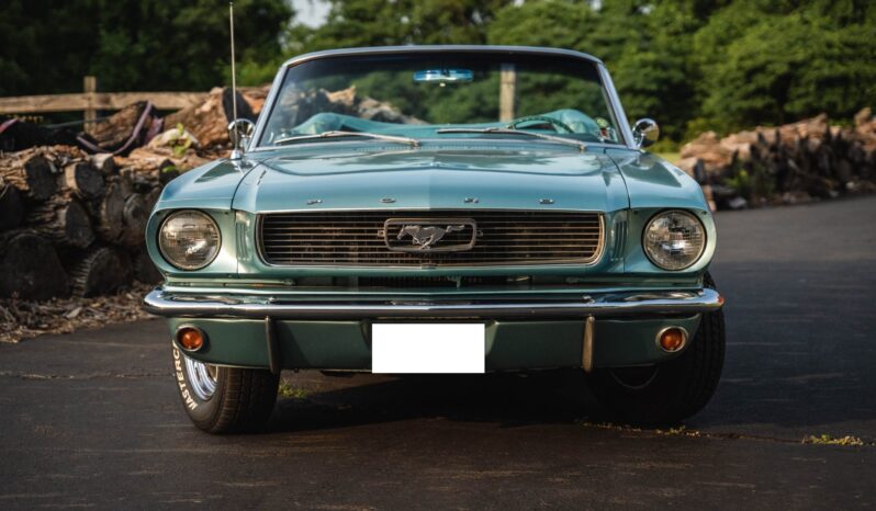 								1966 Ford Mustang Convertible 289 full									