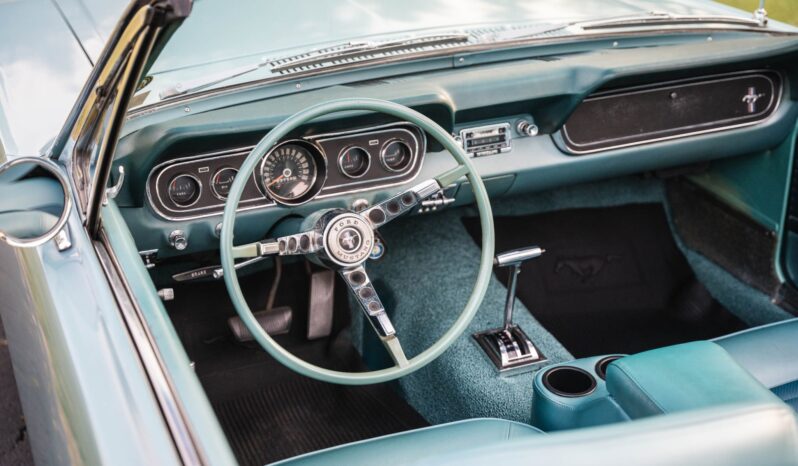 								1966 Ford Mustang Convertible 289 full									