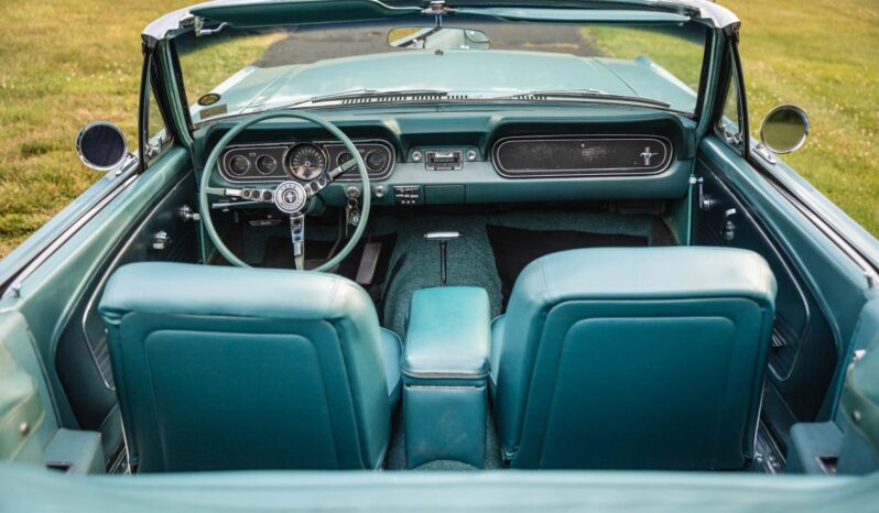 								1966 Ford Mustang Convertible 289 full									