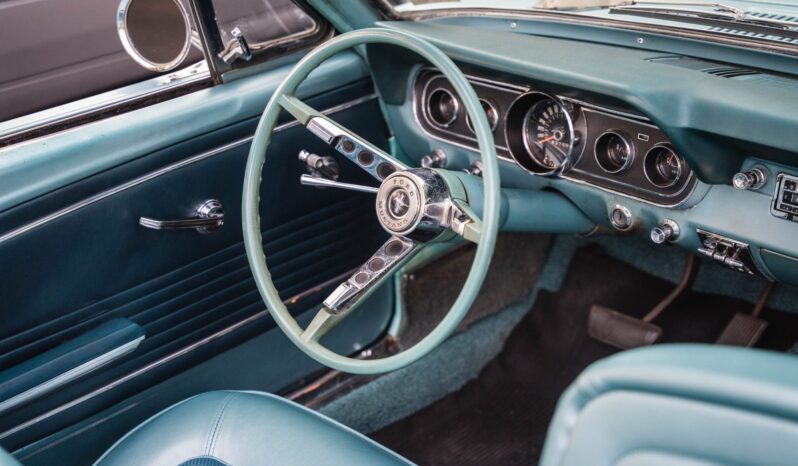 								1966 Ford Mustang Convertible 289 full									