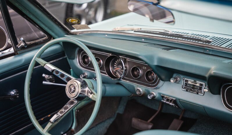 								1966 Ford Mustang Convertible 289 full									