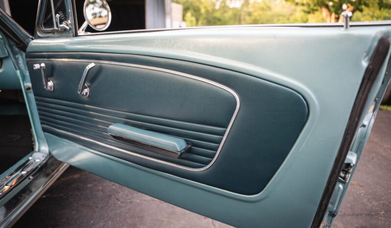 								1966 Ford Mustang Convertible 289 full									