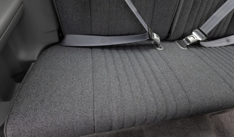 								1993 Ford Mustang GT Hatchback 5.0 full									