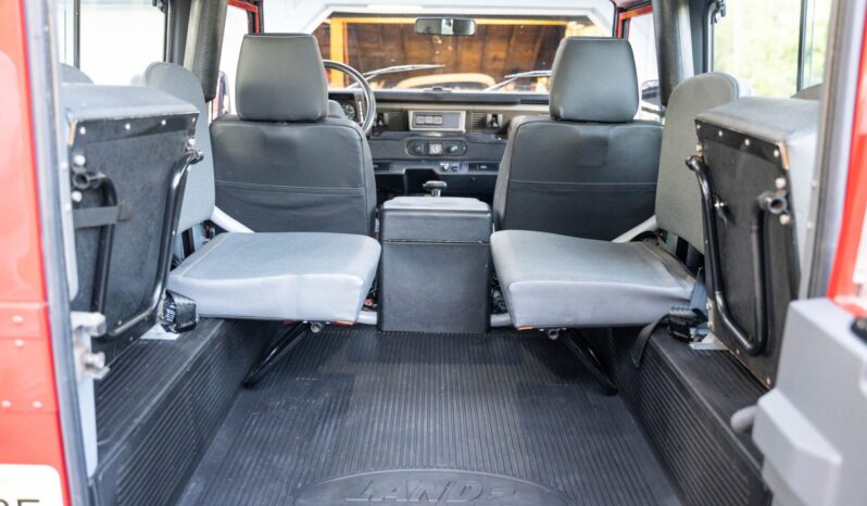 								1997 Land Rover Defender 90 NAS full									