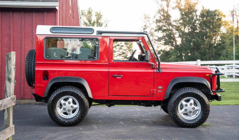 								1997 Land Rover Defender 90 NAS full									
