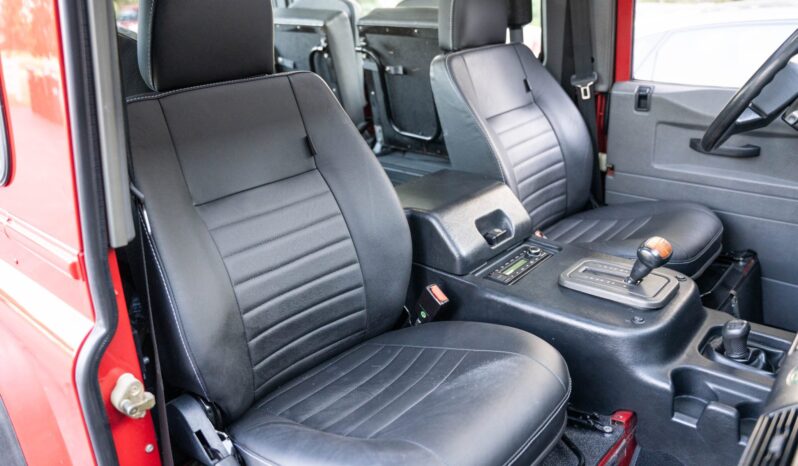 								1997 Land Rover Defender 90 NAS full									