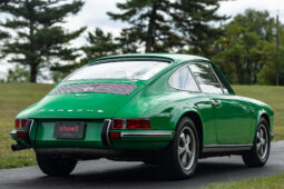 1970 Porsche 911T Coupe 5-Speed full